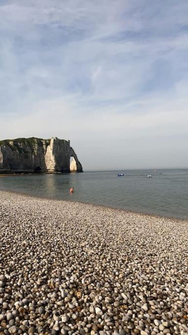 La Villa Lumaga Etretat Exterior photo